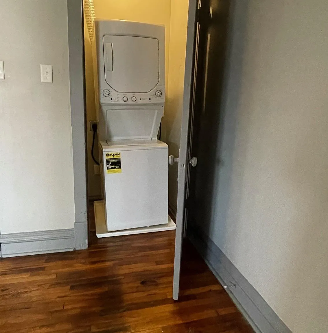 1 bed, 690 sqft, $1,195 — Photo 3