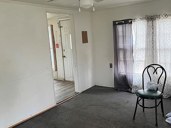 2nd image of 1015 Morton Ave
