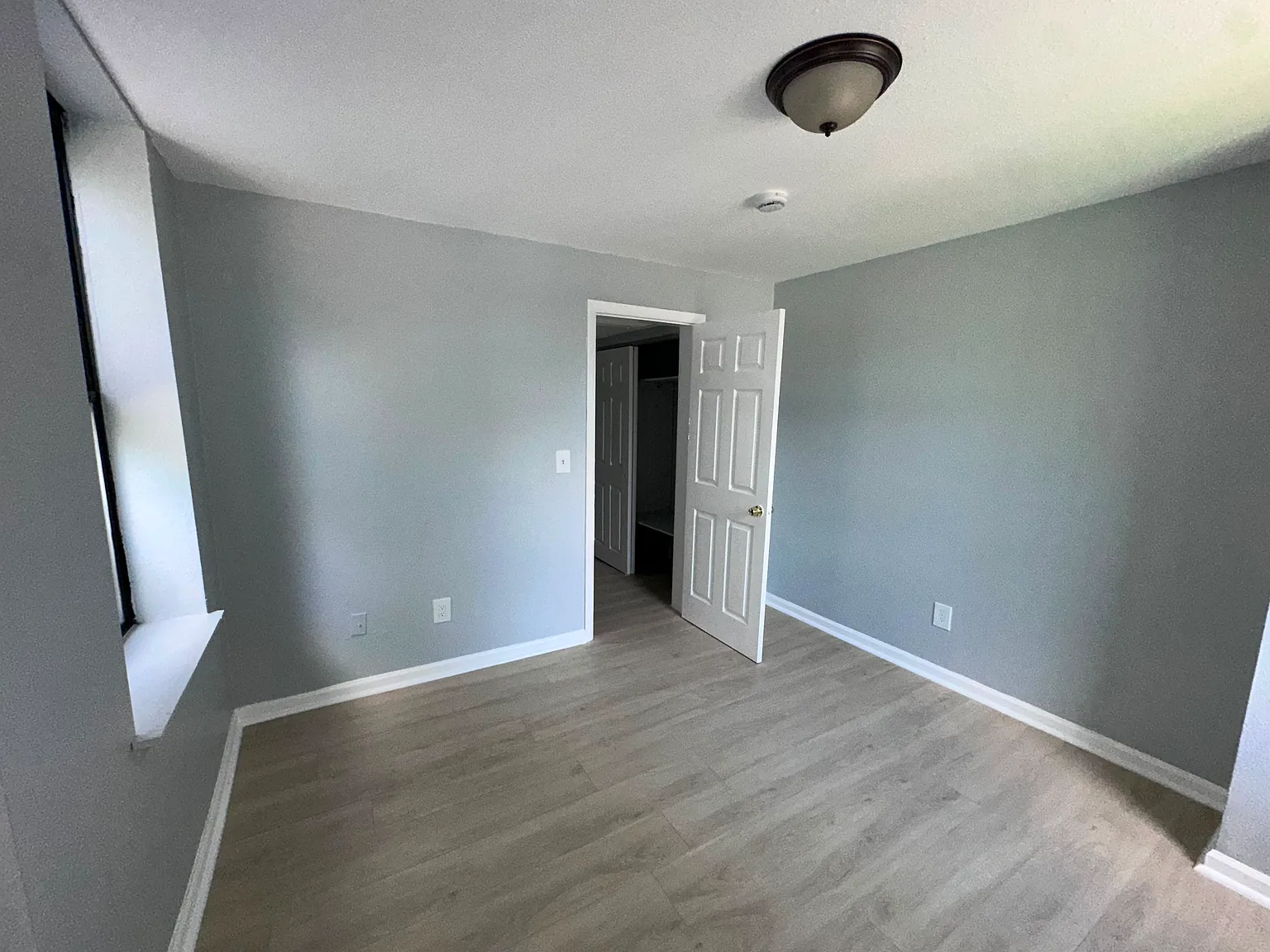 1 bed, $2,099 — Photo 3