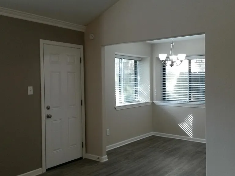 11307 Rousseau Dr — Photo 16