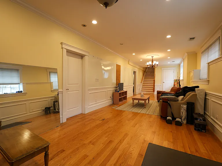 127 Nonantum St #B — Photo 31