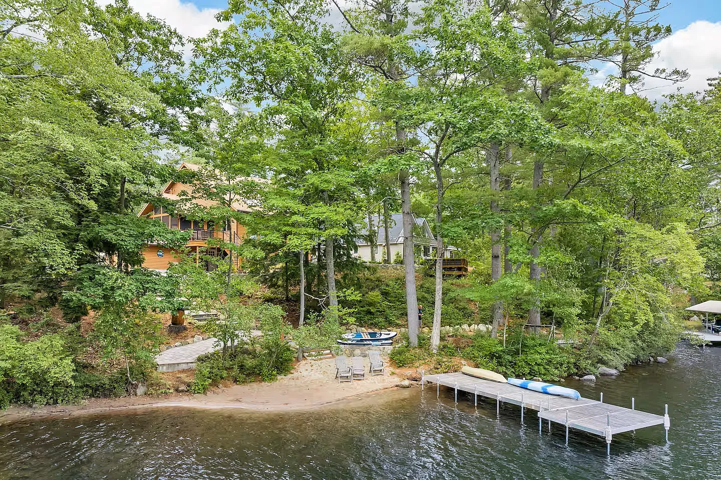 5 bed, 1896 sqft, $4,500 — Photo 2