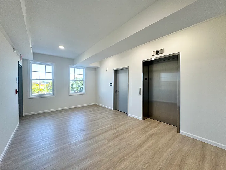 1269 Main St #301 — Photo 10