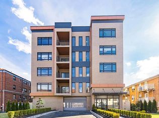 310 W Jersey St #503, Elizabeth, NJ 07202