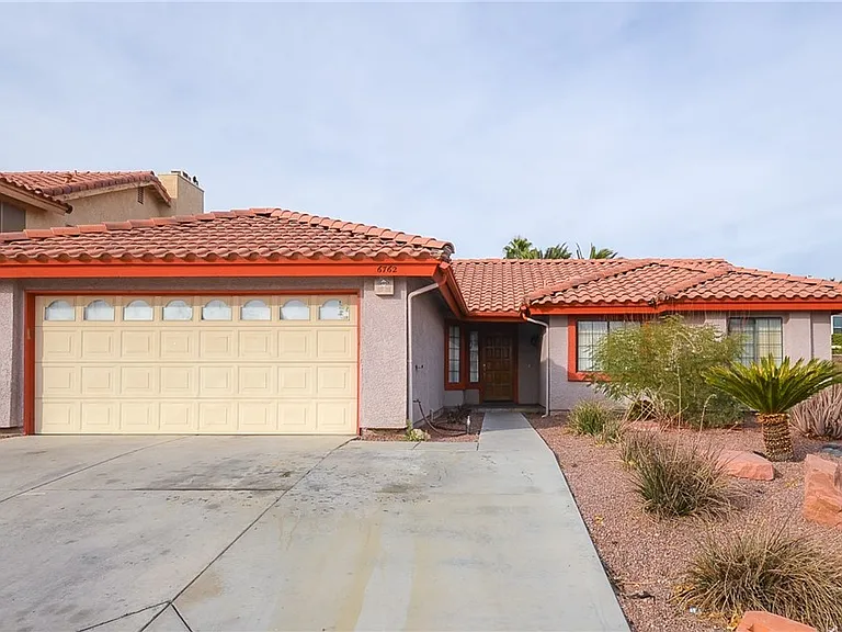 6762 Shelter Ln — Photo 25
