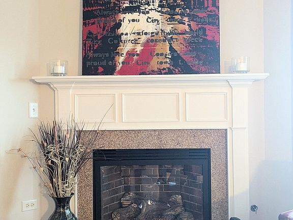 5th image of 11110 Waters Edge Dr Unit 4A