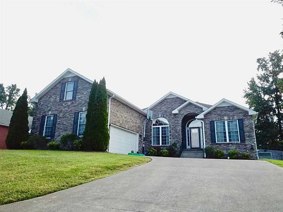 2nd image of 141 Dartmoore Dr