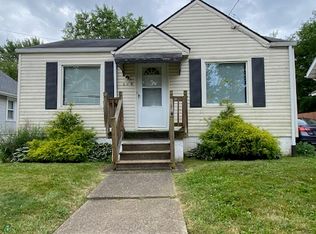 908 Concord Ave, Akron, OH 44306