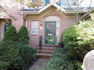 1 Chadwell Pl #1804, Morristown, NJ 07960