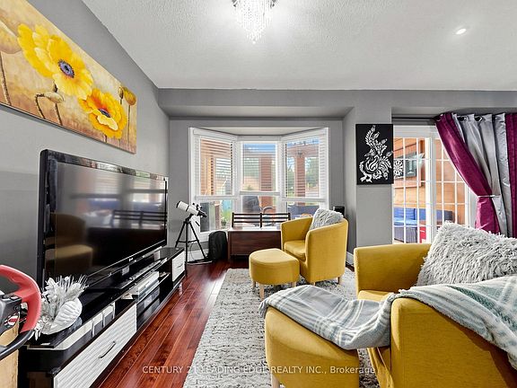 3rd image of 78 Markville Rd