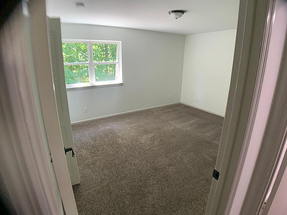 5th image of 5586 Old Dayton Pike
