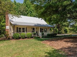 112 Cari Ln, Matthews, NC 28104