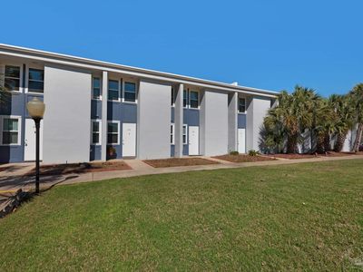 201 Pensacola Beach Rd APT B18, Gulf Breeze, FL, 32561