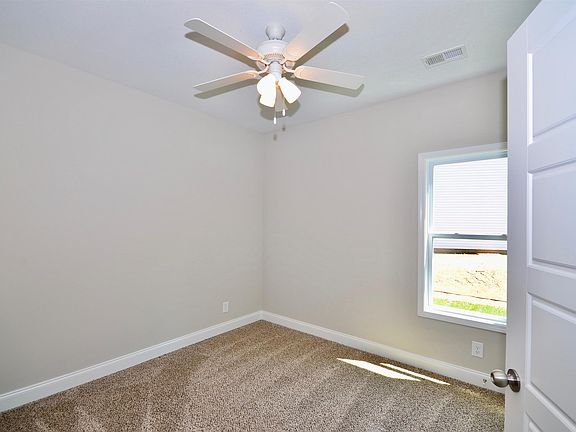 2nd image of 54 Sango Mls Lot 54