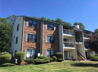 476 Danbury Ln, East Brunswick, NJ 08816