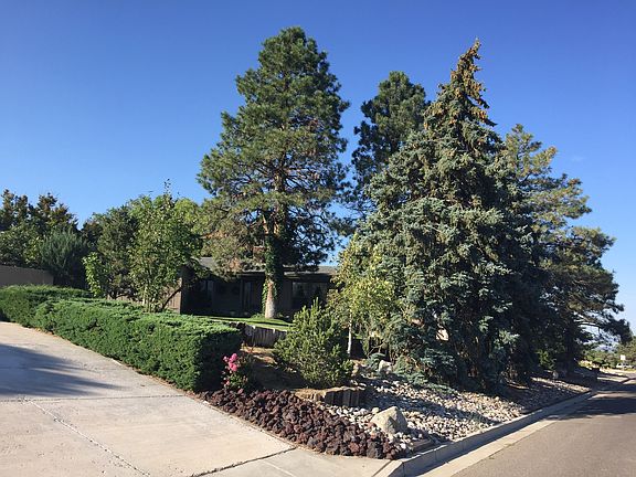 5th image of 4724 Glenwood Hills Dr NE