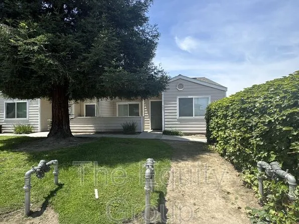407 N Park St, Visalia, CA 93291