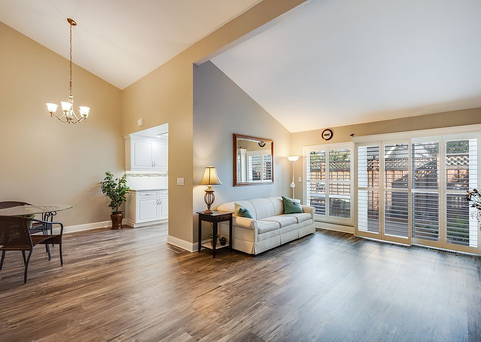 1st image of 1433 Golden Meadow Sq