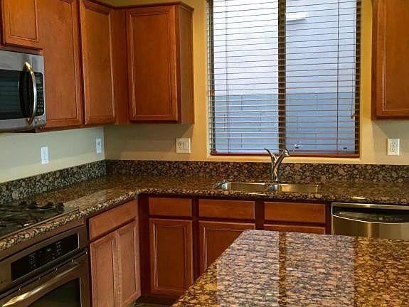 5th image of 1549 W Satinwood Dr