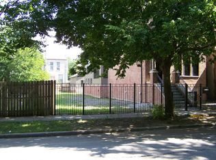 3403 S Prairie Ave, Chicago, IL 60616