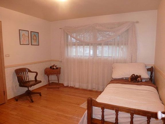 5th image of 6N233 Linden Ave