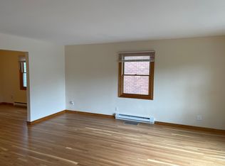 8 Ridge Pl #1, Greenwich, CT 06831