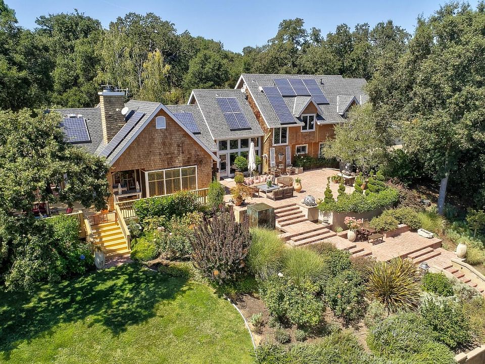 1st image of 320 Family Farm Dr
