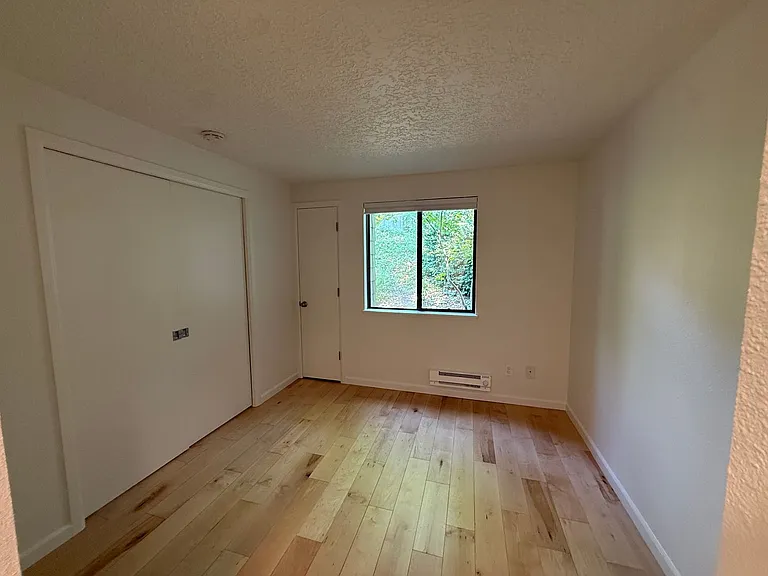 11 Crestfield Ct — Photo 10