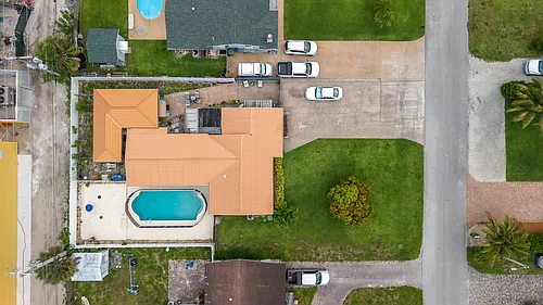3201 Alice Dr Photo 1
