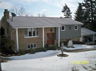 917 2nd Ave, Central City, PA 15926