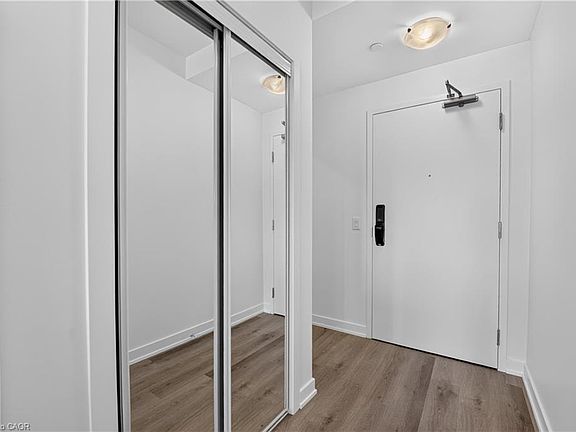 5th image of 461 Green Rd #427