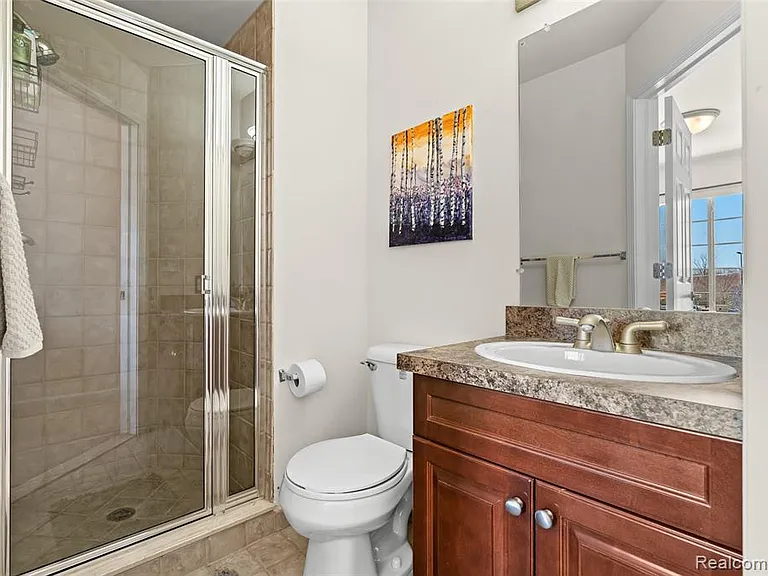 17 N Squirrel Rd — Photo 39