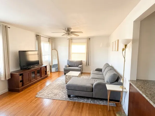 5021 Art St, San Diego, CA 92115