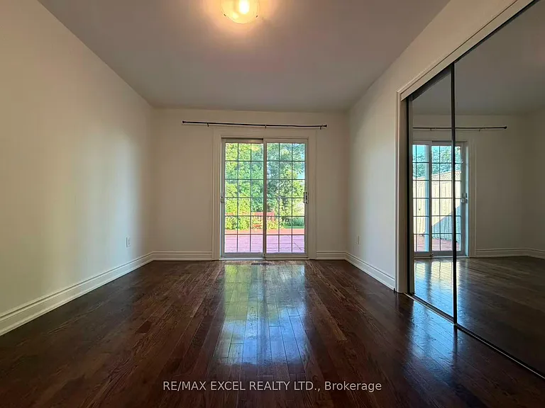 83 Marilake Dr #MAIN FLOOR — Photo 20