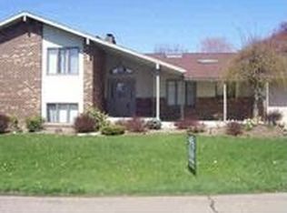 30 Neubauer Dr, New Martinsville, WV