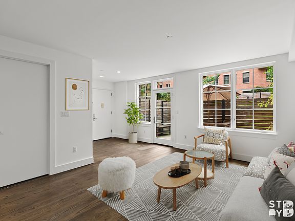 3rd image of 265 Washington Ave #1D