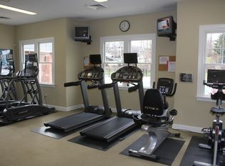 4 Fallon Ct APT I, Nottingham, MD 21236