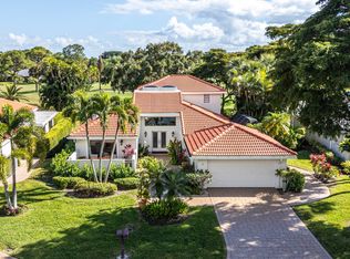 39 Estate Dr, Boynton Beach, FL 33436