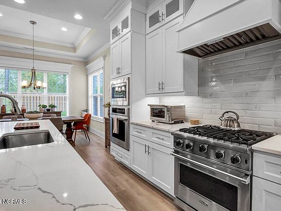 4th image of 4531 Auriana Way
