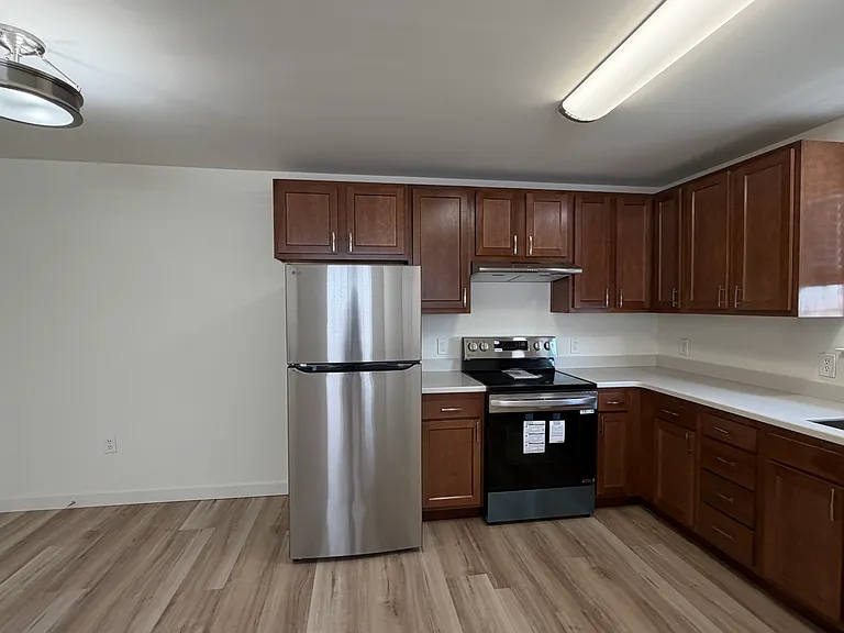70 Sequoia Dr — Photo 9