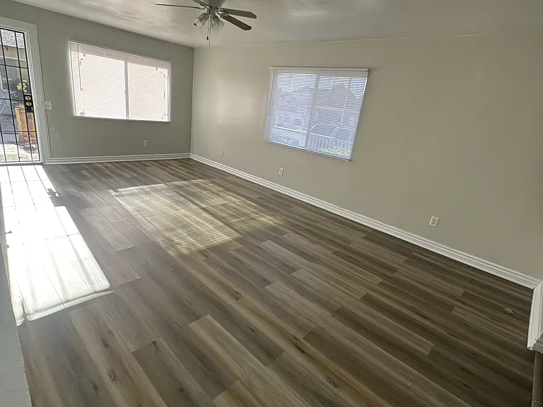1195 Valencia Ave #A — Photo 1