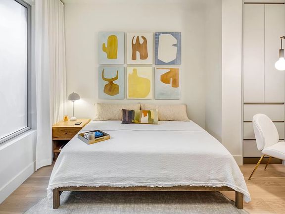 4th image of 208 Delancey St #3B