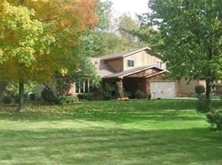 12363 Padua Dr E, North Royalton, OH 44133