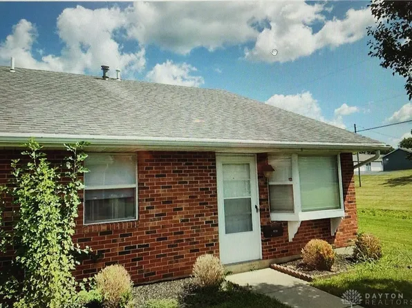 4524 Ridgewood Rd E, Springfield, OH 45503