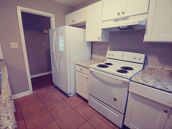 5th image of 3853 Stone Rd SW