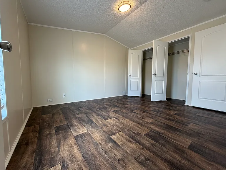 709 N Collins Fwy #129 — Photo 11