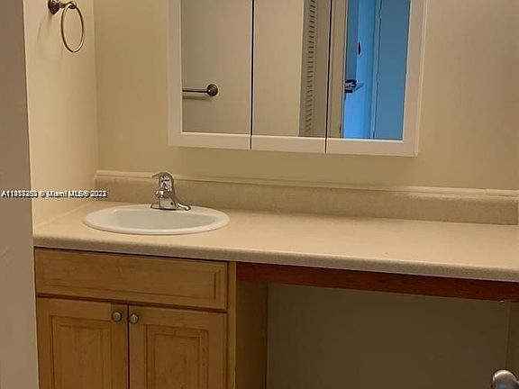 4th image of 10765 Cleary Blvd APT 204