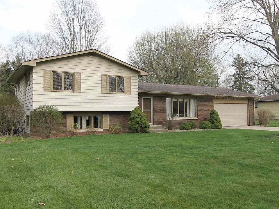 1st image of 504 Waneta Dr