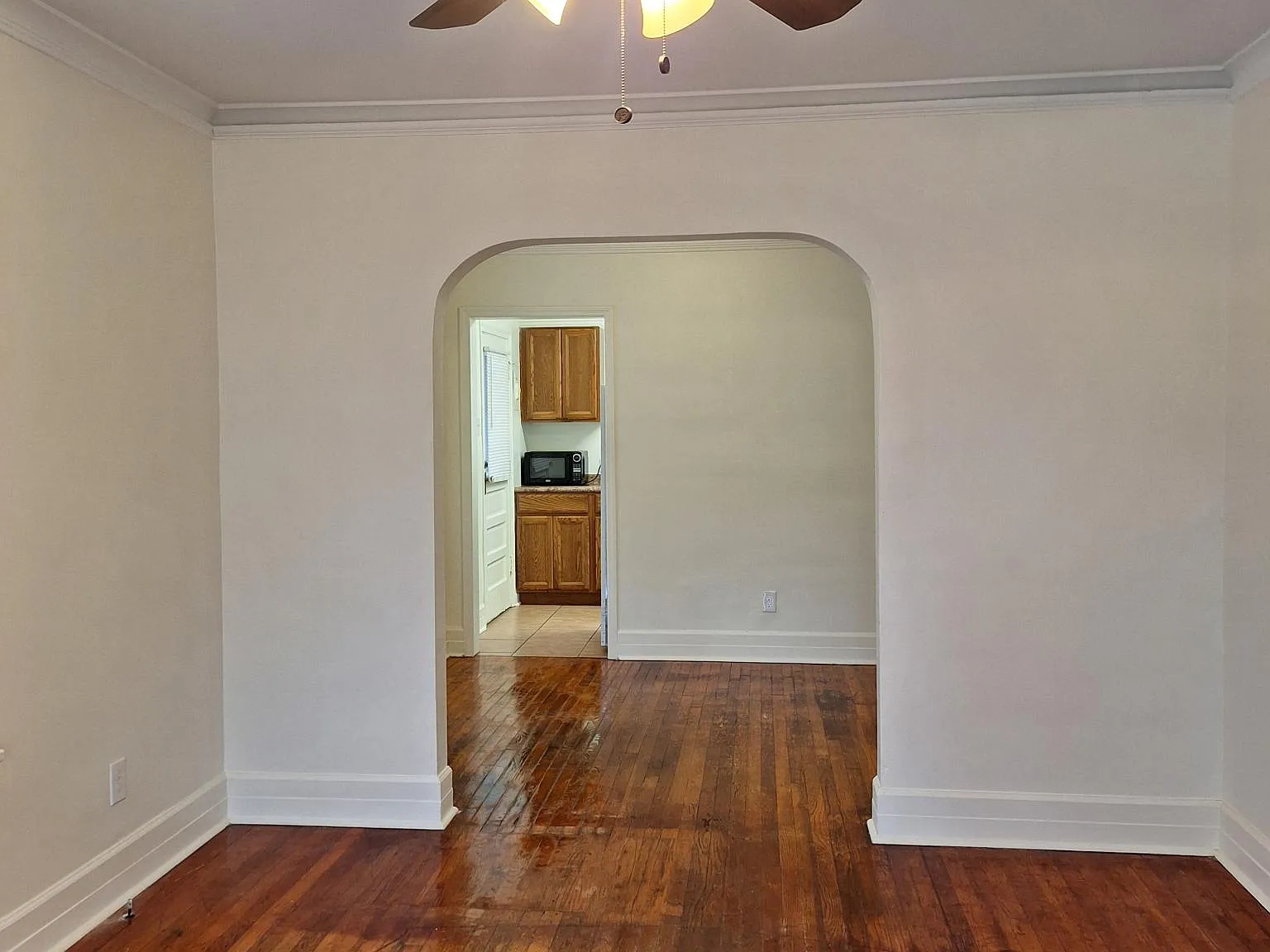 2 bed, 851 sqft, $1,200 — Photo 4