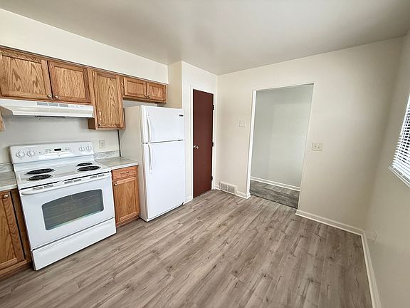 4th image of 1416-1422 Longfellow Ave #1418